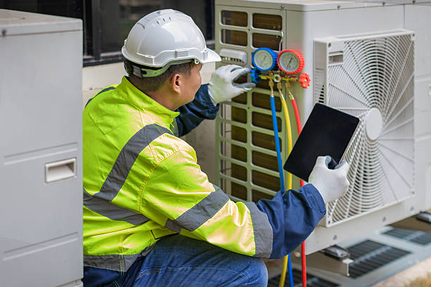 Professional Hvac technician working in Norwood, NJ